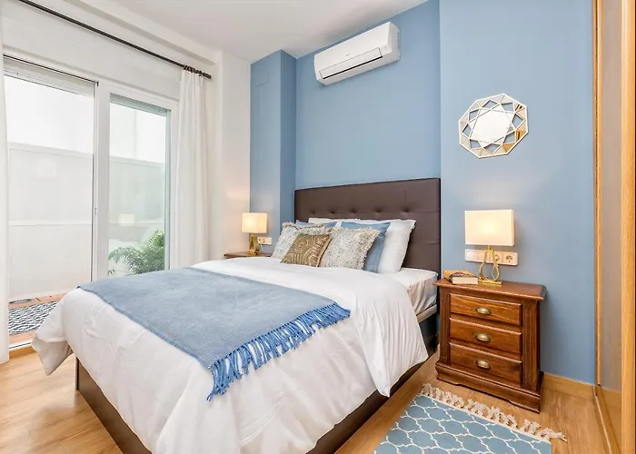 Homely Malaga Cristo Deluxe