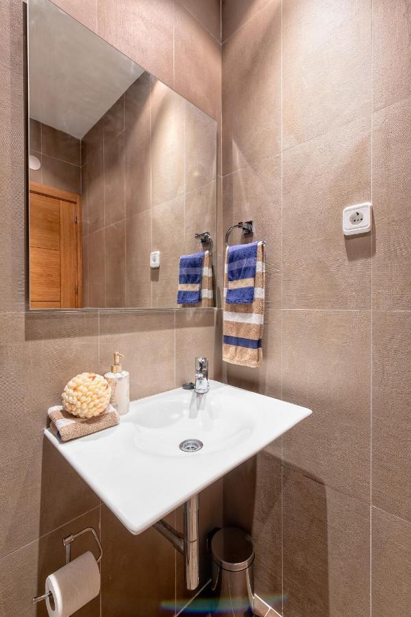 Homely Cristo Deluxe Apartment Malaga